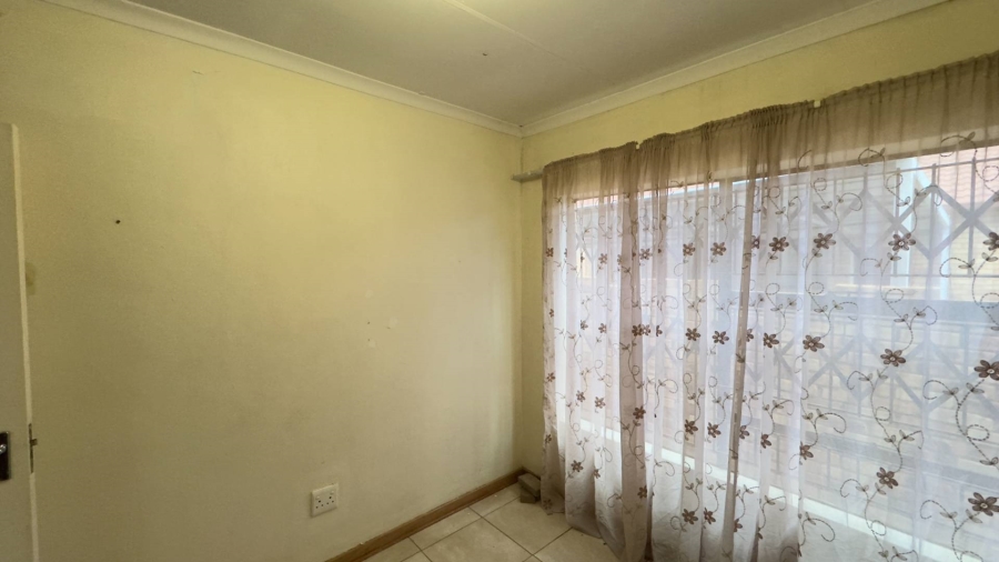 3 Bedroom Property for Sale in Mandela View Free State